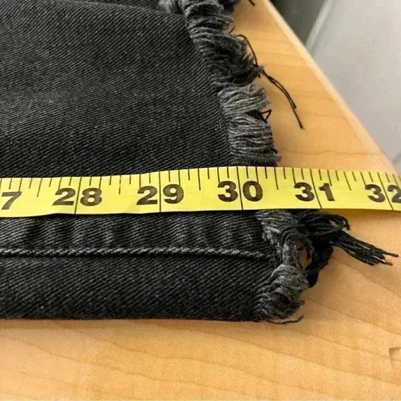 Shein raw hemmed jeans straight leg women size  M - Picture 10 of 11